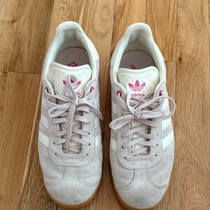 Adidas Women's Gazelle White and Pink Sneakers